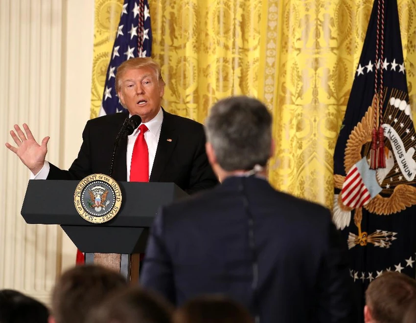 Tổng thống Mỹ Donald Trump chỉ trích truyền thông dữ dội trong cuộc họp báo ngày 16-2. Ảnh: GETTY IMAGES