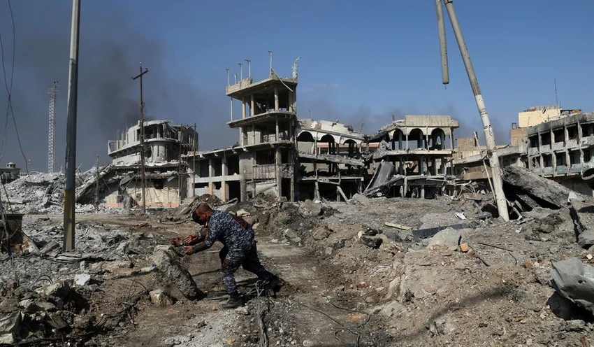 Quân đội Iraq đang dần chiếm lại TP Mosul từ IS. Ảnh: AP