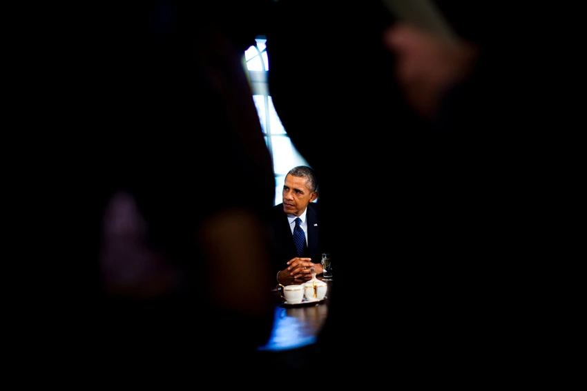 Tổng thống Obama tại Nhà Trắng tháng 8-2013, vài ngày sau khi xảy ra vụ tấn công bằng vũ khí hóa học khiến 1.400 người chết. Ảnh: NEW YORK TIMES