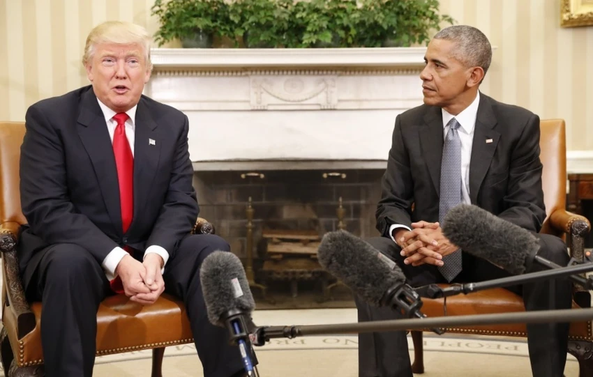Ông Obama (phải) từng định đánh 6 căn cứ quân sự của Syria, chứ không phải một như ông Trump (trái). Ảnh: AP