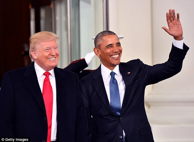 Hai ông Trump (trái) và Obama trong ngày ông Trump nhậm chức 20-1. Ảnh: GETTY IMAGES