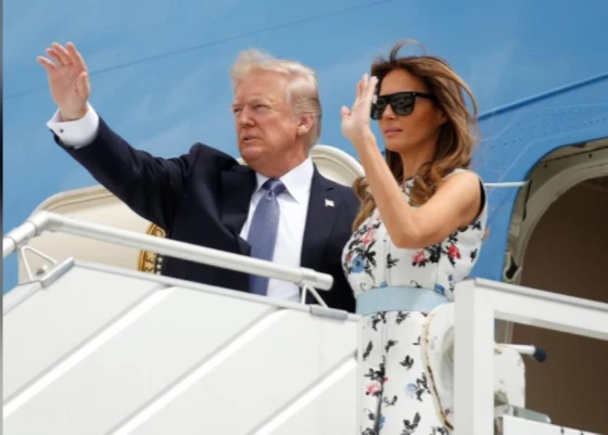 Vợ chồng Tổng thống Trump lên đường về Mỹ sau khi tham dự lễ diễu binh tại Pháp ngày 14-7. Ảnh: REUTERS