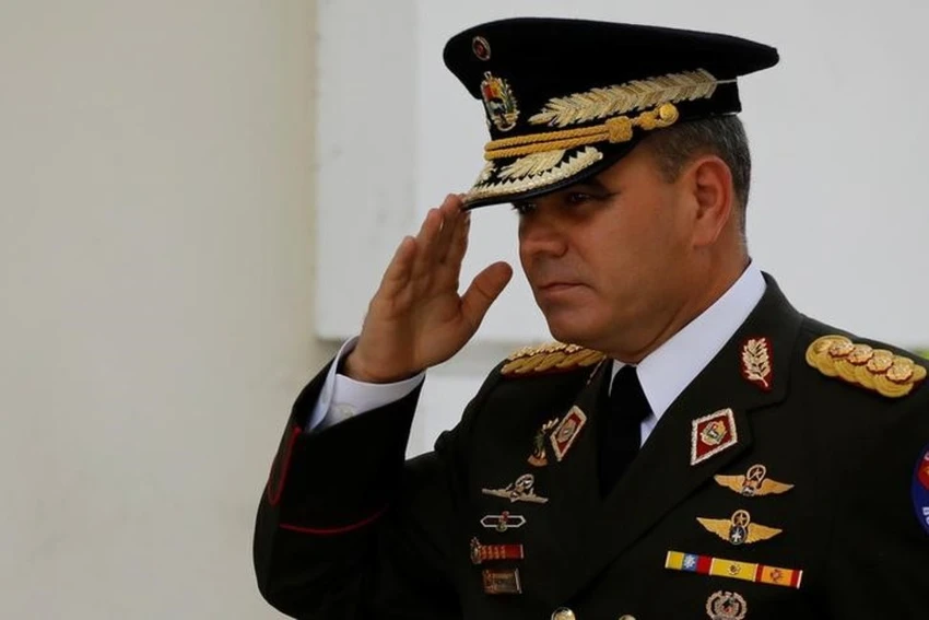 Bộ trưởng Quốc phòng Venezuela Vladimir Padrino dự kỳ họp của Hội đồng Lập hiến Quốc gia ở Caracas (Venezuela) ngày 8-8. Ảnh: REUTERS