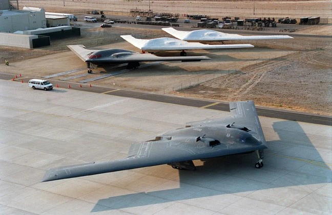 Máy bay ném bom B-21 Raider của Mỹ. Ảnh: AUTO EVOLUTION