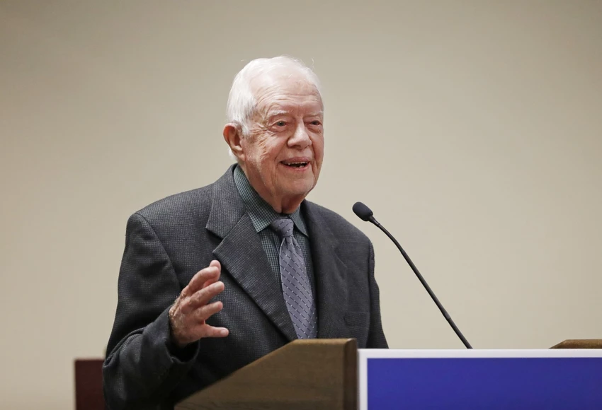 Cựu Tổng thống Mỹ Jimmy Carter phát biểu tại một hội nghị ở bang Atlanta năm 2016. Ảnh: AP