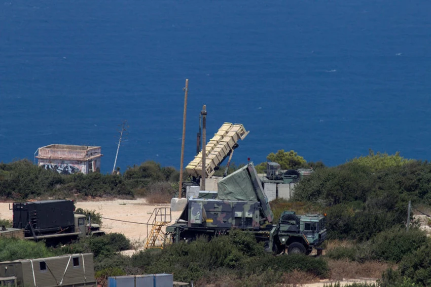 Israel, Iran cãi nhau kịch liệt tại LHQ ảnh 3 Tên lửa đánh chặn Patriot được triển khai ở TP Haifa phía bắc Israel, tháng 8-2013. Ảnh: REUTERS