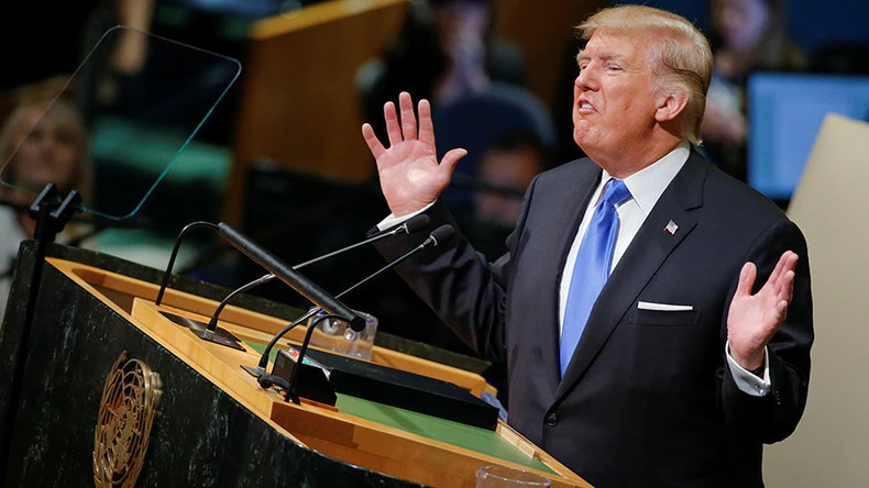 Ông Trump phát biểu trước Đại Hội đồng LHQ, gọi thỏa thuận hạt nhân Iran là “nỗi xấu hổ” của Mỹ. Ảnh: REUTERS