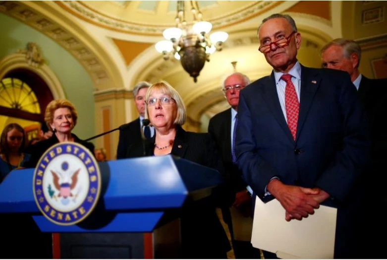 Thượng nghị sĩ Dân chủ Patty Murray phát biểu tại cuộc họp báo tại Quốc hội ngày 17-10. Ảnh: REUTERS