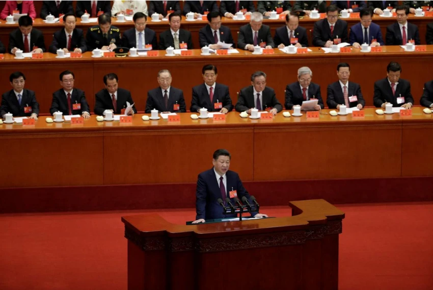 Ông Tập Cận Bình phát biểu trước đại hội ngày 18-10. Ảnh: REUTERS 