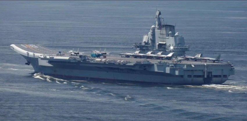 Tàu sân bay Liêu Ninh của Trung Quốc. Ảnh: REUTERS