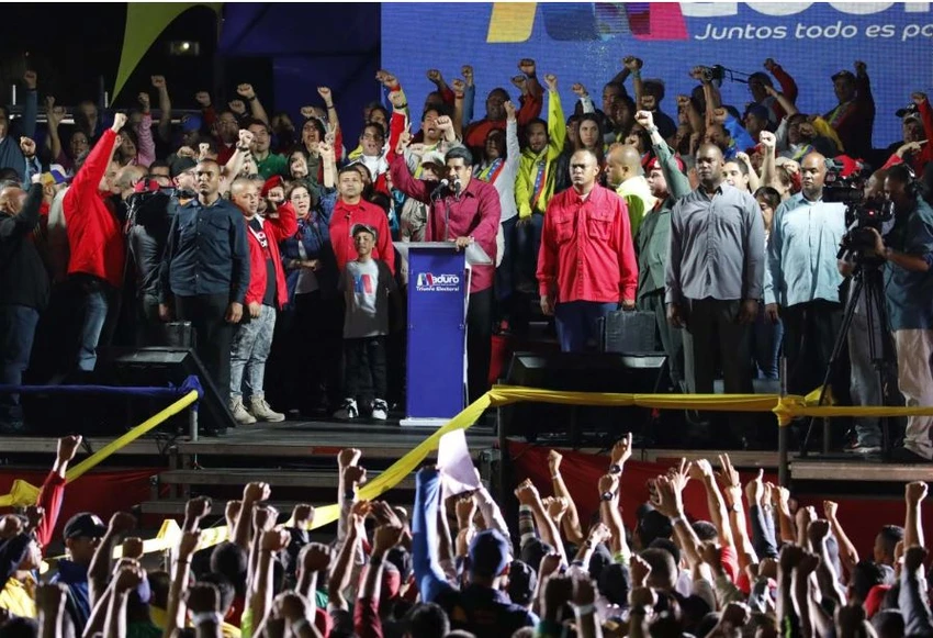 Venezuela hứng trừng phạt từ Mỹ chỉ một ngày sau khi ông Maduro tái đắc cử. Ảnh: REUTERS