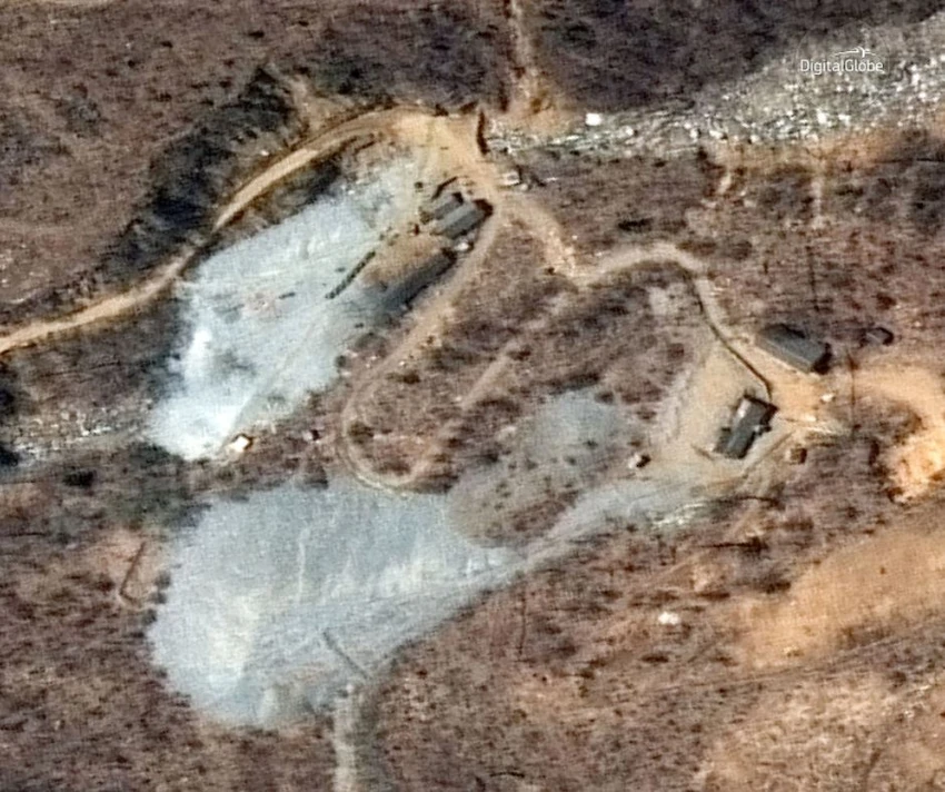 Hình ảnh vệ tinh chụp bãi thử hạt nhân Punggye-ri của Triều Tiên ngày 20-4. Ảnh: DIGITALGLOBE