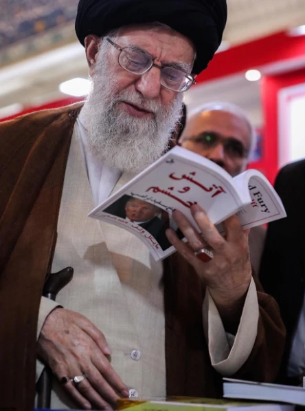 Hình ảnh mới nhất của lãnh đạo Iran Ayatollah Khamenei trên tài khoản INSTAGRAM của mình.