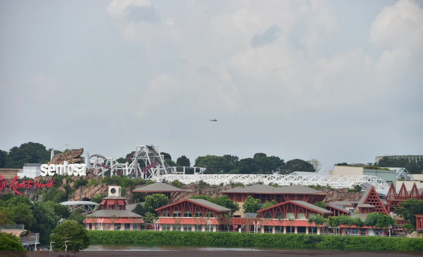 An ninh với hai lãnh đạo Mỹ, Triều Tiên được đặt cao hơn an ninh các nhân vật khác Singapore từng đón. Trực thăng trên bầu trời Sentosa (Singapore) sáng ngày diễn ra thượng đỉnh Mỹ-Triều 12-6. Ảnh: TWITTER