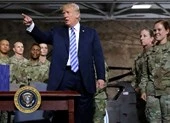 Luật Quốc phòng ông Trump ký nới tay Trung Quốc, khác ban đầu