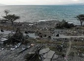 4 ngày sau thảm họa kép, Indonesia lại hứng thêm động đất