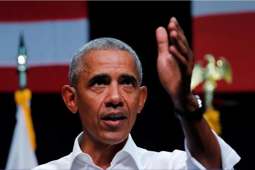 Cựu Tổng thống Mỹ Barack Obama vận động tranh cử cho các ứng viên Dân chủ tham gia cuộc bầu cử giữa nhiệm kỳ sắp tới, tại TP Anaheim, bang California (Mỹ). Ảnh: REUTERS