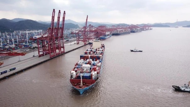 Xuất khẩu của Trung Quốc giảm mạnh hơn dự đoán trong tháng 12-2018, một dấu hiệu cho thấy tình hình sẽ còn tệ hơn khi thị trường bắt đầu điều chỉnh hậu quả cuộc chiến thương mại. Ảnh: BLOOMBERG