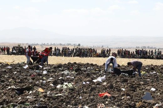 Vụ rơi máy bay ở Ethiopia là tai nạn thứ hai của Boeing 737 MAX 8 trong vòng chỉ vài tháng. Ảnh: AFP