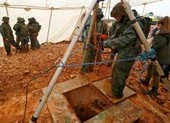 Israel phát hiện đường hầm thứ 6, nói Hezbollah sắp đánh sang