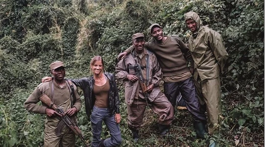 Cô gái trẻ Lexie Alford trong một chuyến đi đến Madagascar. Ảnh: INSTAGRAM