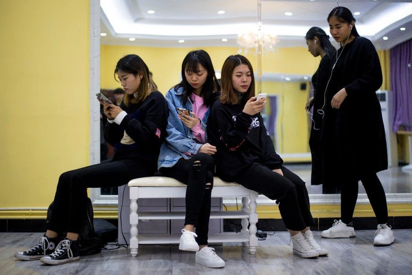 Nhiều phụ nữ trẻ hài lòng với cuộc sống độc thân, đồng nghĩa chỗ đứng của hôn nhân trong xã hội Trung Quốc đã thay đổi. Ảnh: AFP