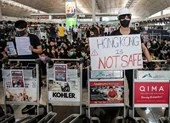 ‘Giọt nước tràn ly’ khiến Hong Kong khủng hoảng