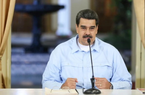 Tổng thống Venezuela Nicolas Maduro tại một cuộc họp với các thành viên chính phủ ở dinh tổng thống ở Caracas (Venezuela), ngày 25-7. Ảnh: REUTERS