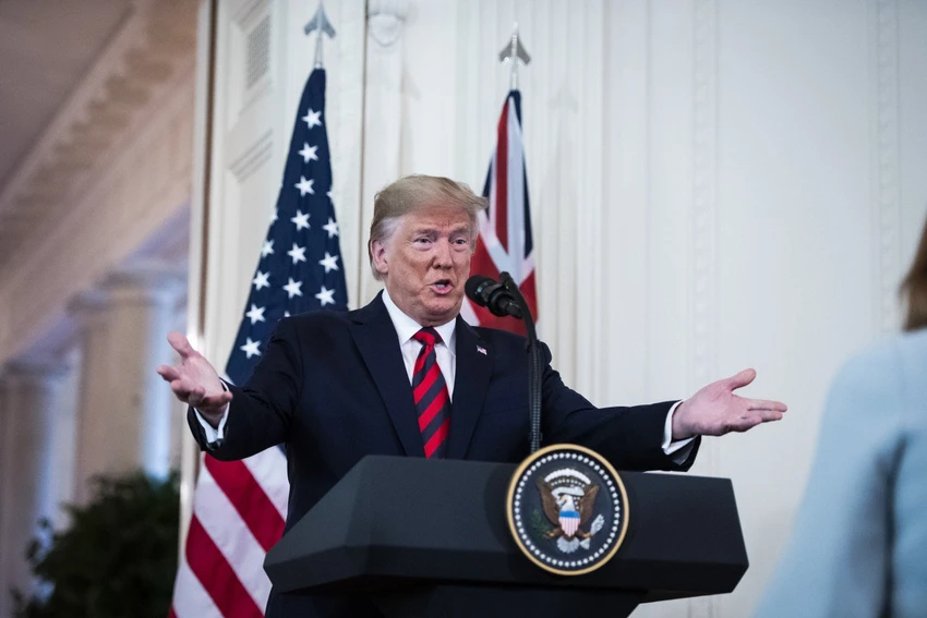 Tổng thống Mỹ Donald Trump (ảnh) muốn Ukraine điều tra cựu Tổng thống Mỹ, ứng viên tổng thống Mỹ 2020 Joe Biden và con trai của ông. Ảnh: WP