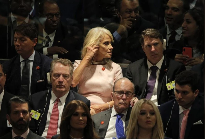 Phái đoàn Mỹ theo dõi Tổng thống Mỹ Donald Trump phát biểu tại kỳ họp Đại Hội đồng LHQ ở New York ngày 24-9. Ảnh: REUTERS
