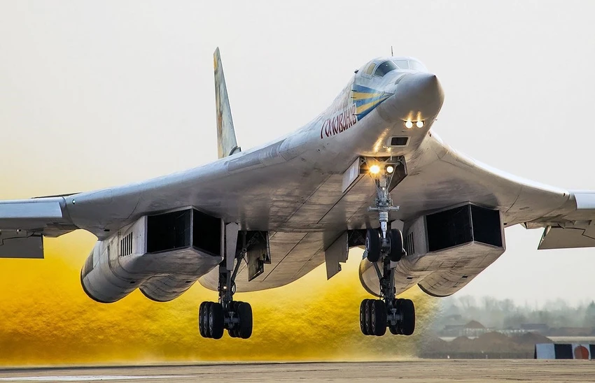 Máy bay ném bom Tupolev Tu-160 của Nga. Ảnh: SPUTNIK