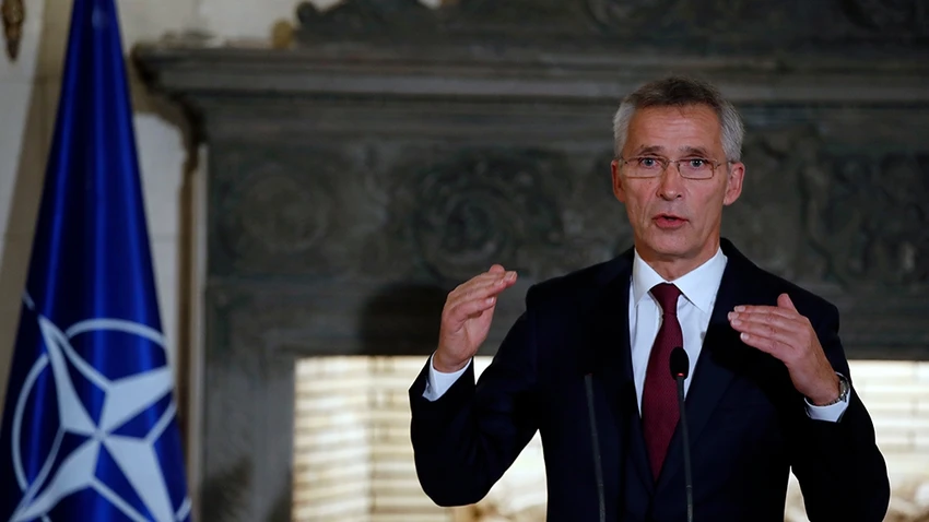 Tổng Thư ký NATO Jens Stoltenberg hy vọng Thổ Nhĩ Kỳ kiềm chế trong chiến dịch đánh lực lượng người Kurd ở Syria. Ảnh: AP
