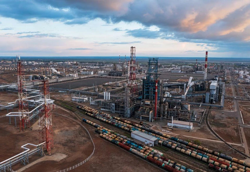 EU cấp tập chuẩn bị gói trừng phạt thứ 6 lên Nga, một ngày sau khi ông Putin ký sắc lệnh trả đũa ảnh 2 EU cấp tập chuẩn bị gói trừng phạt thứ 6 lên Nga, một ngày sau khi ông Putin ký sắc lệnh trả đũa ảnh 2