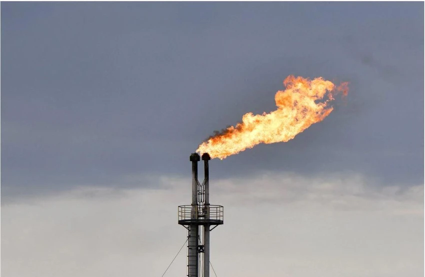 Một cơ sở dầu của công ty dầu khí Rosneft (Nga) bên ngoài thị trấn Neftegorsk ở Vùng Samara (Nga) ngày 6-9. Ảnh: REUTERS Một cơ sở dầu của công ty dầu khí Rosneft (Nga) bên ngoài thị trấn Neftegorsk ở Vùng Samara (Nga) ngày 6-9. Ảnh: REUTERS