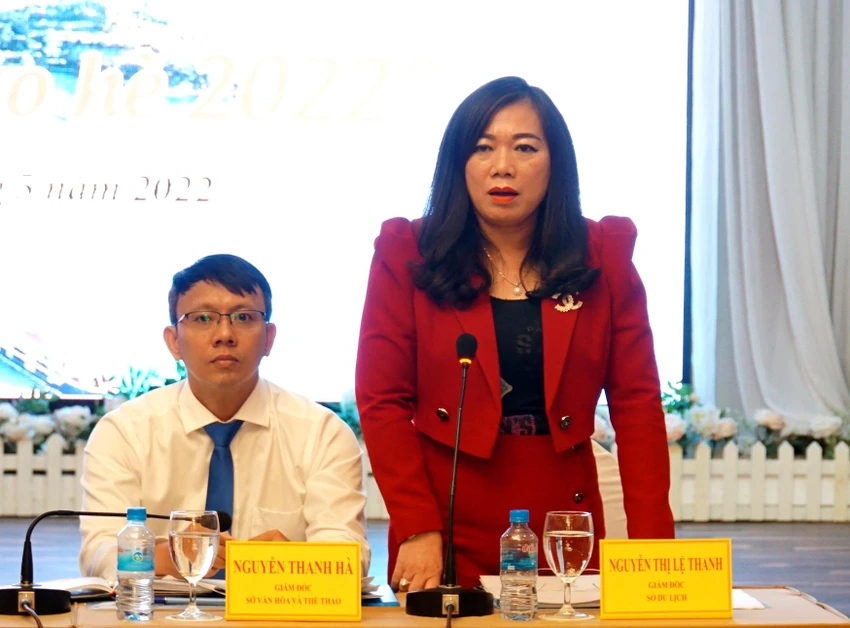 Bà Nguyễn Thị Lệ Thanh, Giám đốc Sở Du lịch, phát biểu tại họp báo. Ảnh: HUỲNH HẢI Bà Nguyễn Thị Lệ Thanh, Giám đốc Sở Du lịch, phát biểu tại họp báo. Ảnh: HUỲNH HẢI