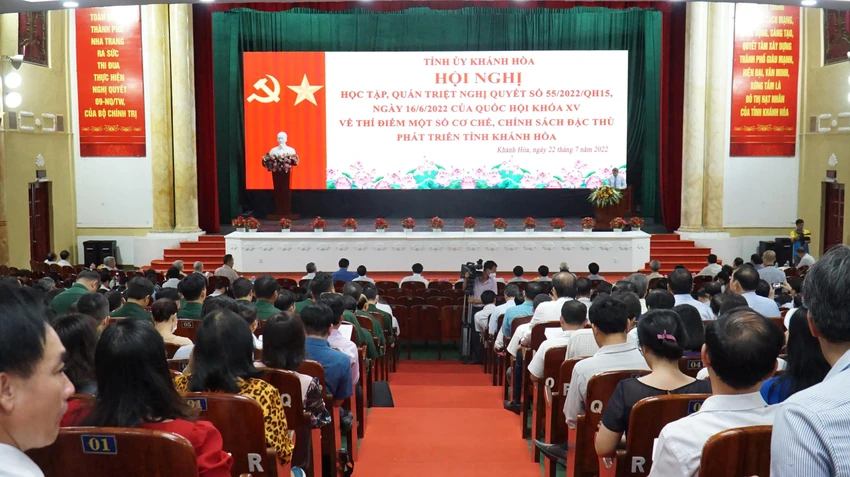 Khánh Hòa chấn chỉnh việc cử người đi họp thay (ảnh minh họa). Ảnh: HH. Khánh Hòa chấn chỉnh việc cử người đi họp thay (ảnh minh họa). Ảnh: HH.