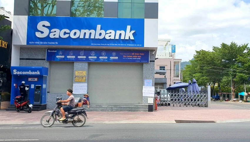Ngân hàng Sacombank chi nhánh Cam Ranh. Ảnh: HH. Ngân hàng Sacombank chi nhánh Cam Ranh. Ảnh: HH.