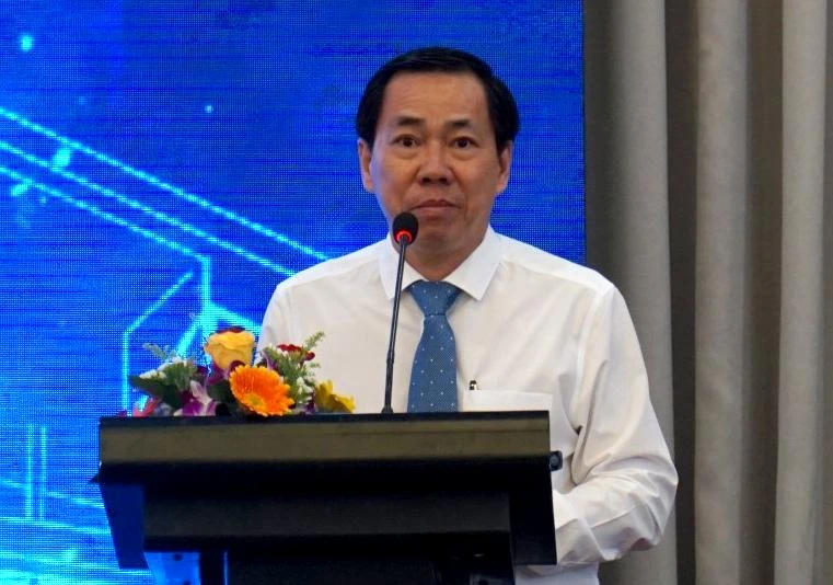 Ông Phan Tấn Cảnh thông tin tại hội nghị. Ảnh: HH.