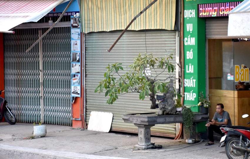 Vị trí con chó tấn công hai du khách nước ngoài. Ảnh: NĐ. Công an TP Nha Trang thụ lý vụ chó cắn du khách nước ngoài