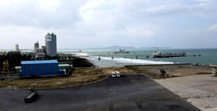 KKT Vân Phong là một trong ba vùng động lực phát triển của Khánh Hòa. Ảnh: H.H KKT Vân Phong là một trong ba vùng động lực phát triển của Khánh Hòa. Ảnh: H.H