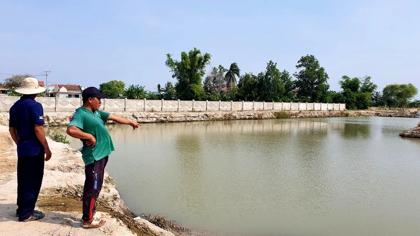 Khu vực hồ nước nữ sinh lớp 6 tử vong là công trình của ngành nông nghiệp. Ảnh: H.H Khu vực hồ nước nữ sinh lớp 6 tử vong là công trình của ngành nông nghiệp. Ảnh: H.H