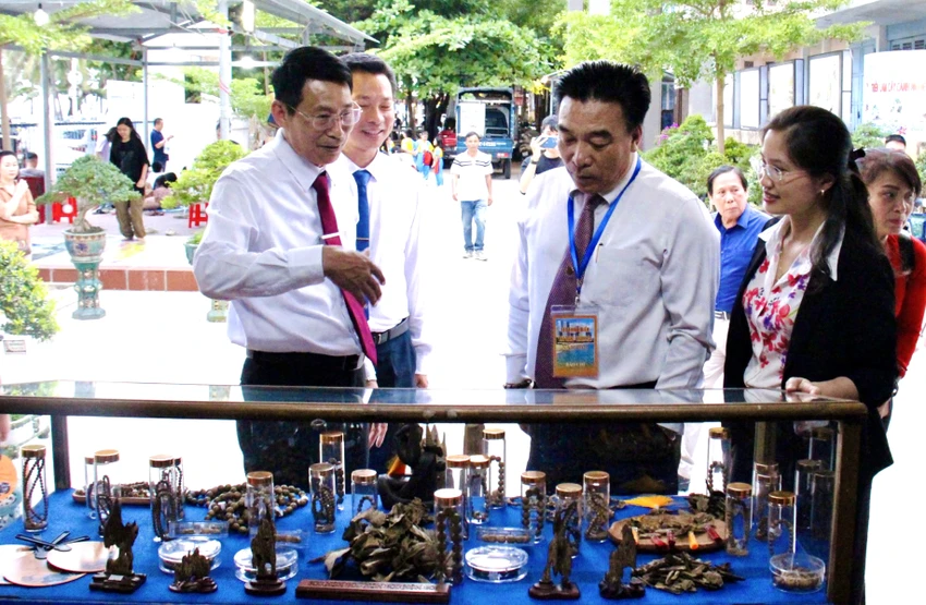 Buổi triển lãm giúp người dân và du khách sẽ hiểu thêm những giá trị văn hóa truyền thống đặc sắc của các dân tộc; khơi dậy trách nhiệm gìn giữ, phát huy các giá trị di sản, bản sắc văn hóa, góp phần xây dựng và phát triển nền văn hóa Việt Nam tiên tiến, đậm đà bản sắc dân tộc. Buổi triển lãm giúp người dân và du khách sẽ hiểu thêm những giá trị văn hóa truyền thống đặc sắc của các dân tộc; khơi dậy trách nhiệm gìn giữ, phát huy các giá trị di sản, bản sắc văn hóa, góp phần xây dựng và phát triển nền văn hóa Việt Nam tiên tiến, đậm đà bản sắc dân tộc.