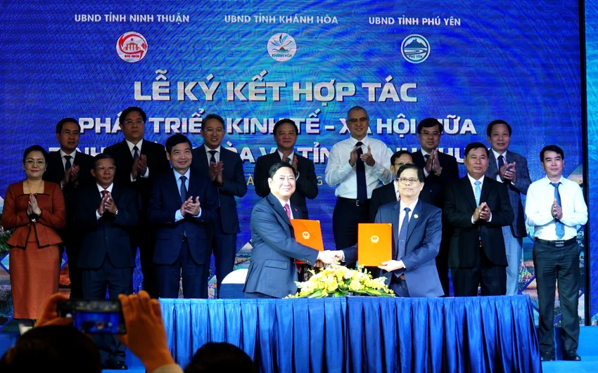 nam trung bộ 2.jpg