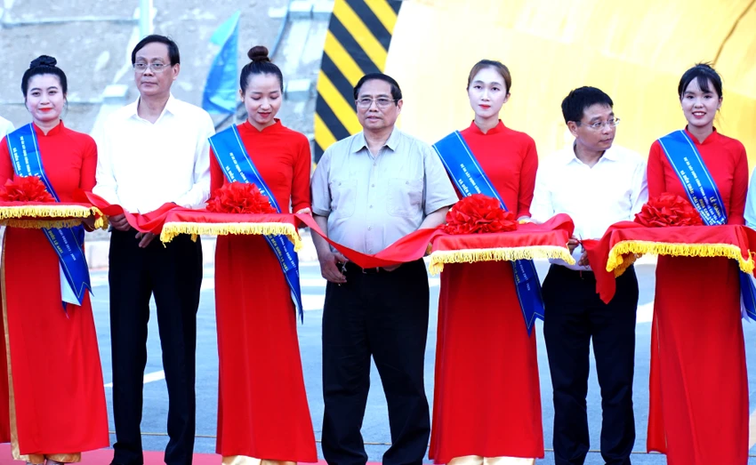 cao tốc 1.jpg