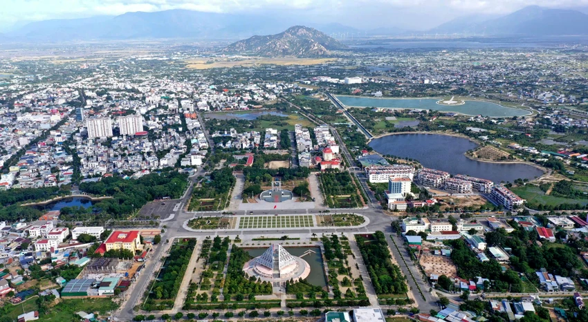 kinh tế đô thị.jpg