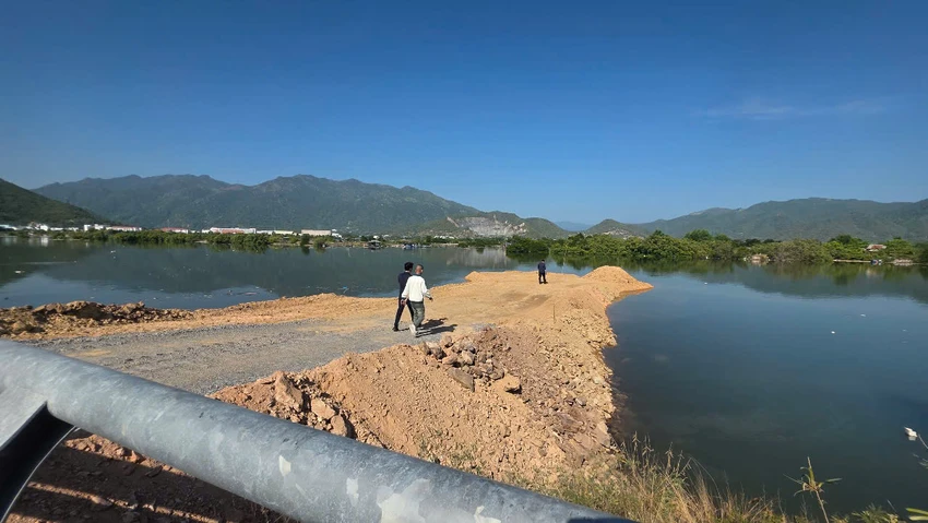 sông quán trường