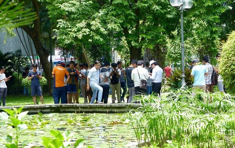 'Nghiện' Pokemon Go ảnh hưởng đến tâm lý như thế nào? ảnh 2 tìm pokemon