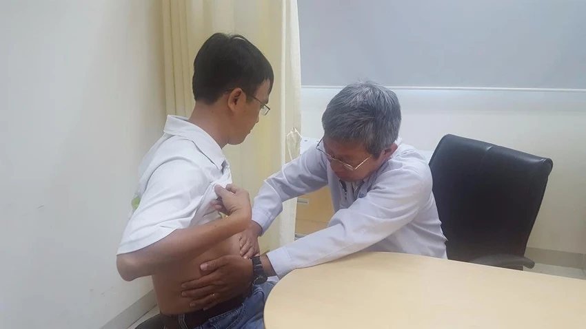  Có hai nguyên nhân thường gặp nhất gây ra viêm tụy là do rượu bia và sỏi mật