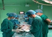 Một bệnh viện quận lần đầu tạo hình dương vật cho bệnh nhi