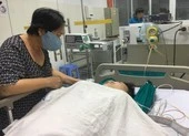 Vụ cây đổ ở TP.HCM: 1 học sinh bị chấn thương cột sống cổ 